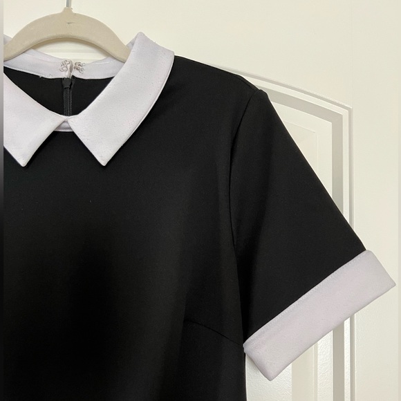 Shelby & Palmer Black Fitted Dress - Picture 2 of 4